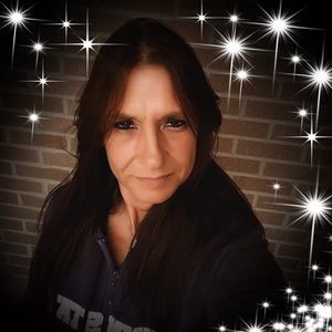 Meet your Posher, Carol